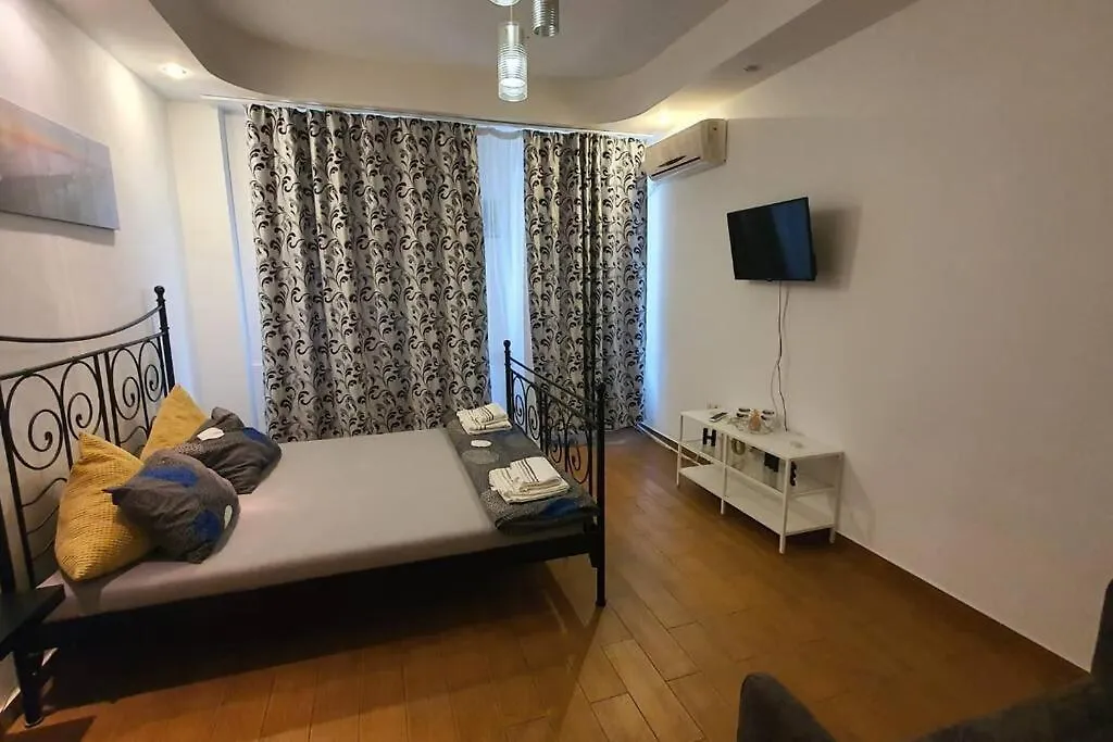 Garsoniera Incantatoare Aproape De Centrul Vechi Apartment Bucharest