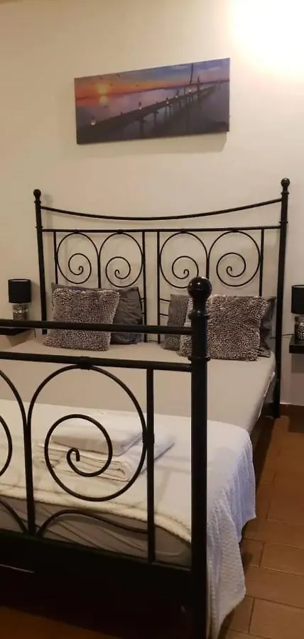 Garsoniera Incantatoare Aproape De Centrul Vechi Apartment Bucharest